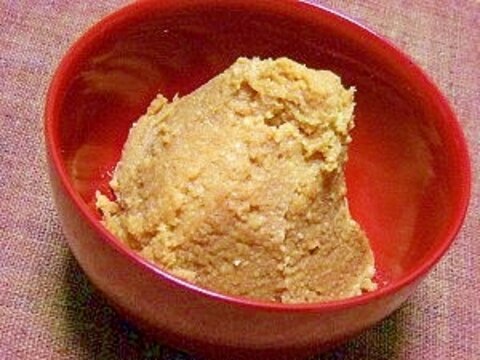 我が家の味噌☆秘伝豆(青豆)タッパー仕込み編